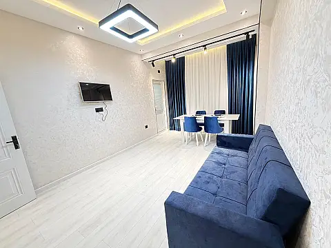 Kirayə verilir 2 otaqlı mənzil 65 m²