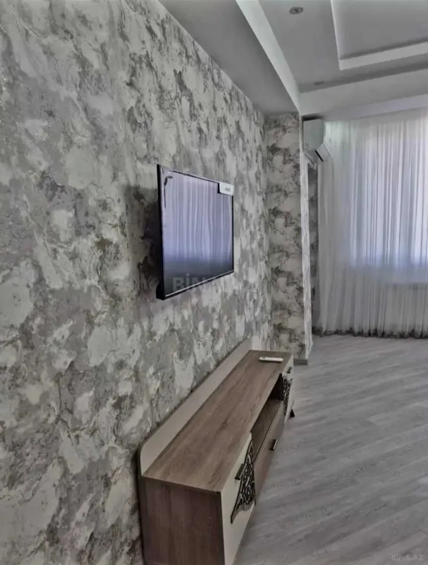 Kirayə verilir 3 otaqlı mənzil 90 m²