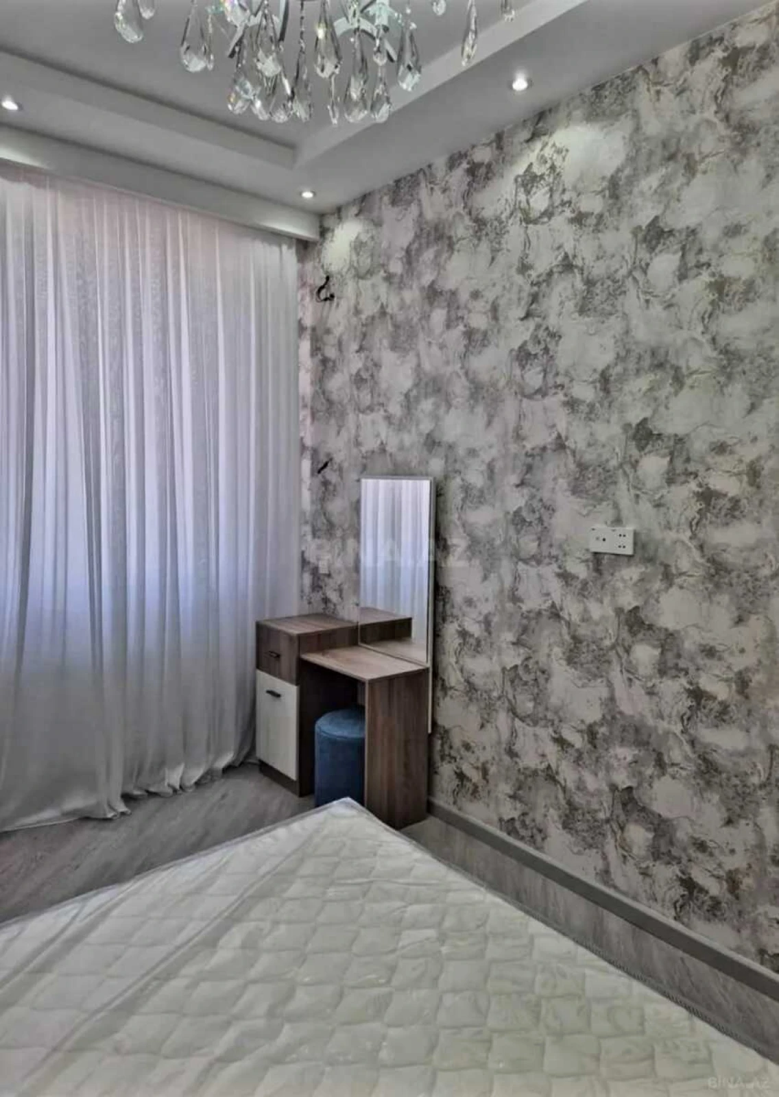 Kirayə verilir 3 otaqlı mənzil 90 m²