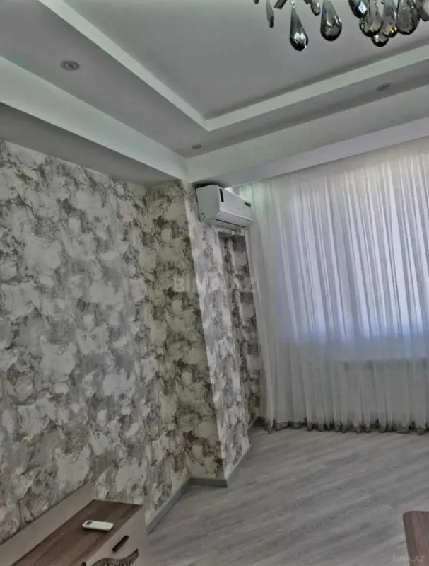 Kirayə verilir 3 otaqlı mənzil 90 m²