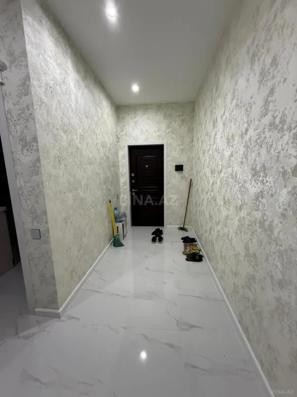 Satılır 2 otaqlı mənzil 65 m²