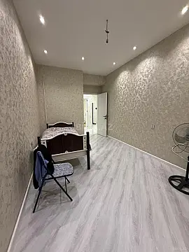 Satılır 2 otaqlı mənzil 65 m²
