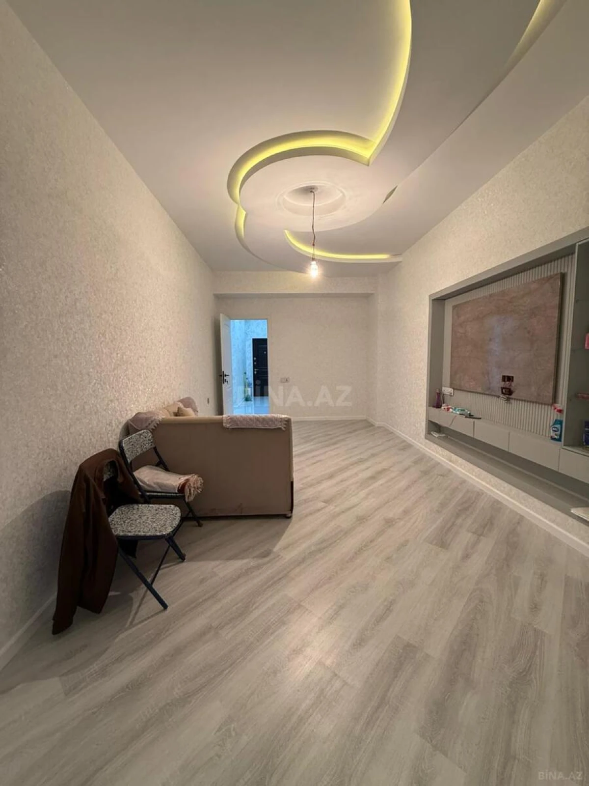Satılır 2 otaqlı mənzil 65 m²