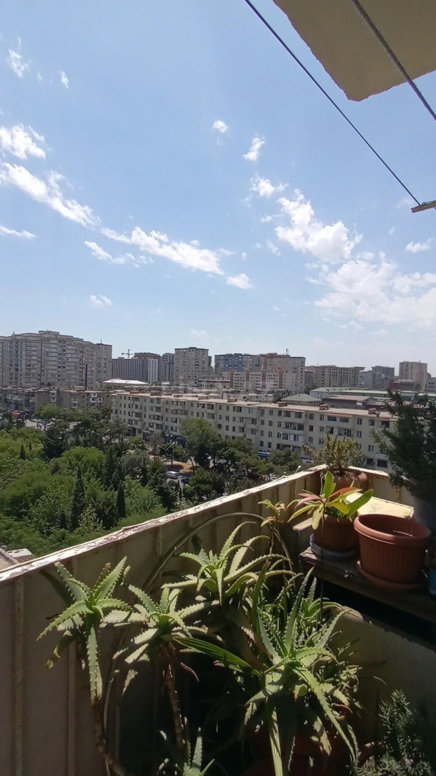 Satılır 3 otaqlı mənzil 90 m²