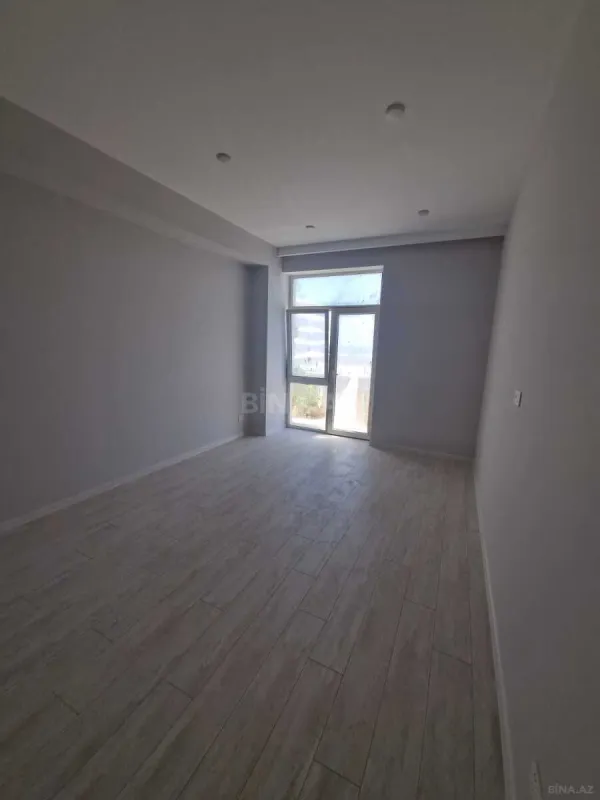 Kirayə verilir 5 otaqlı ofis 200 m²
