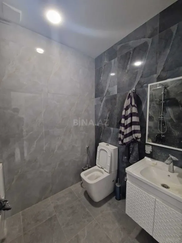 Kirayə verilir 5 otaqlı ofis 200 m²