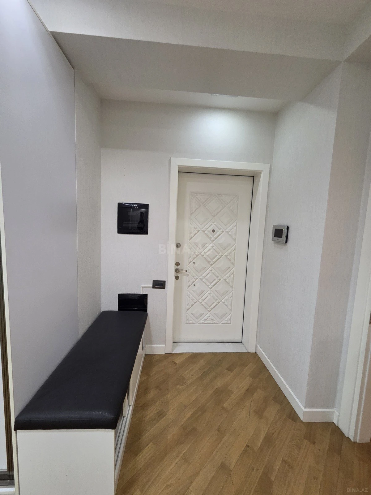Kirayə verilir 3 otaqlı ofis 130 m²