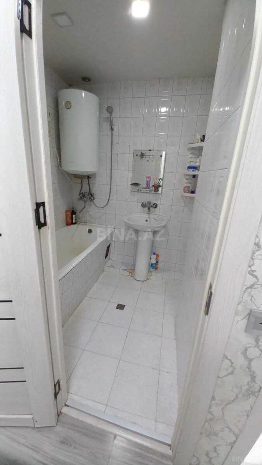 Satılır 2 otaqlı mənzil 55 m²