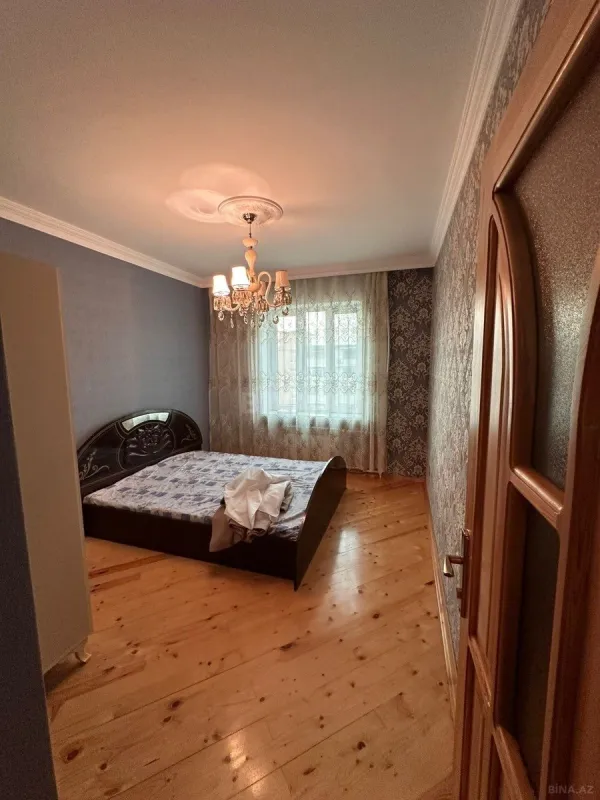 Kirayə verilir 2 otaqlı mənzil 65 m²