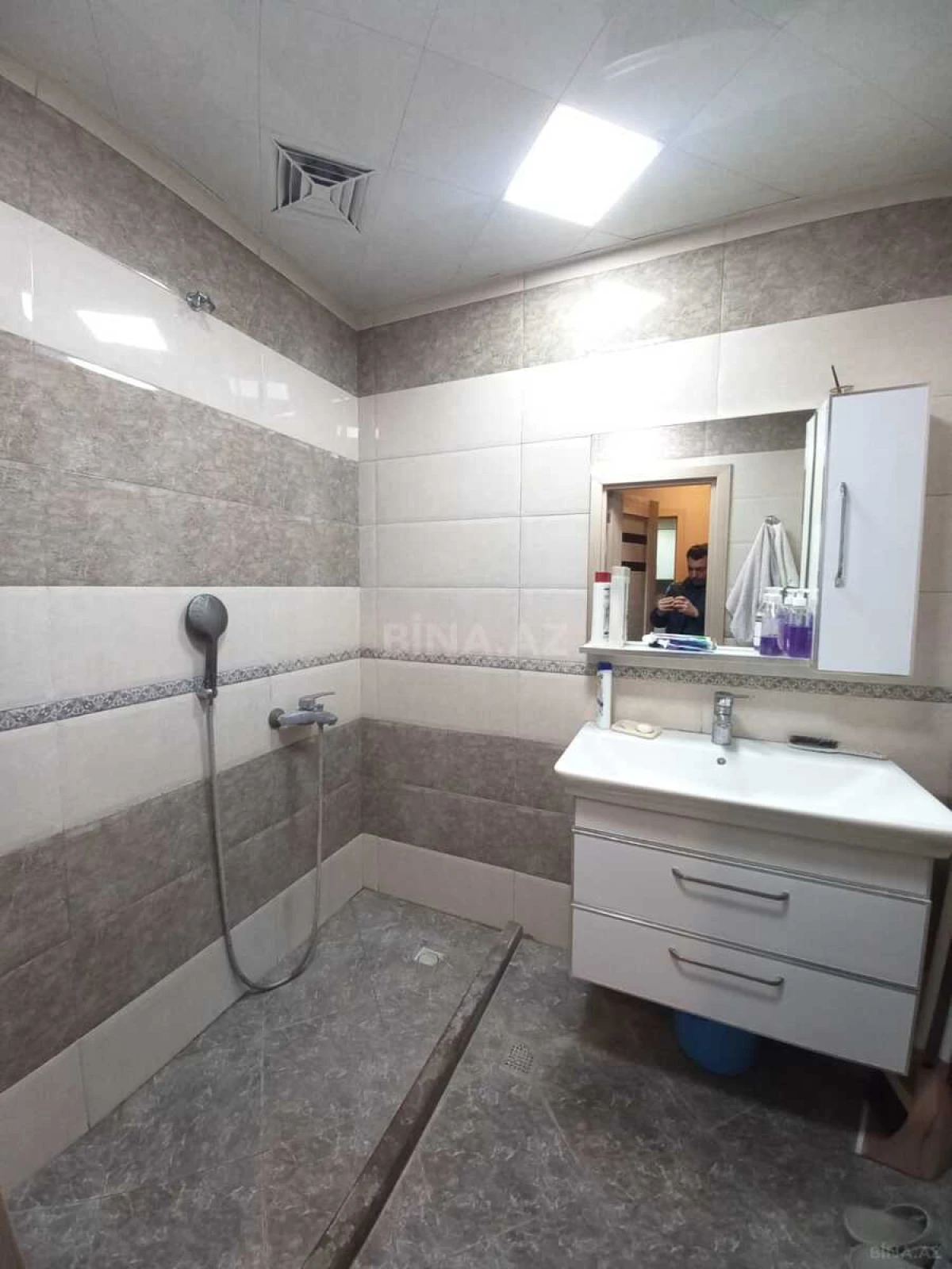 Satılır 3 otaqlı mənzil 80 m²