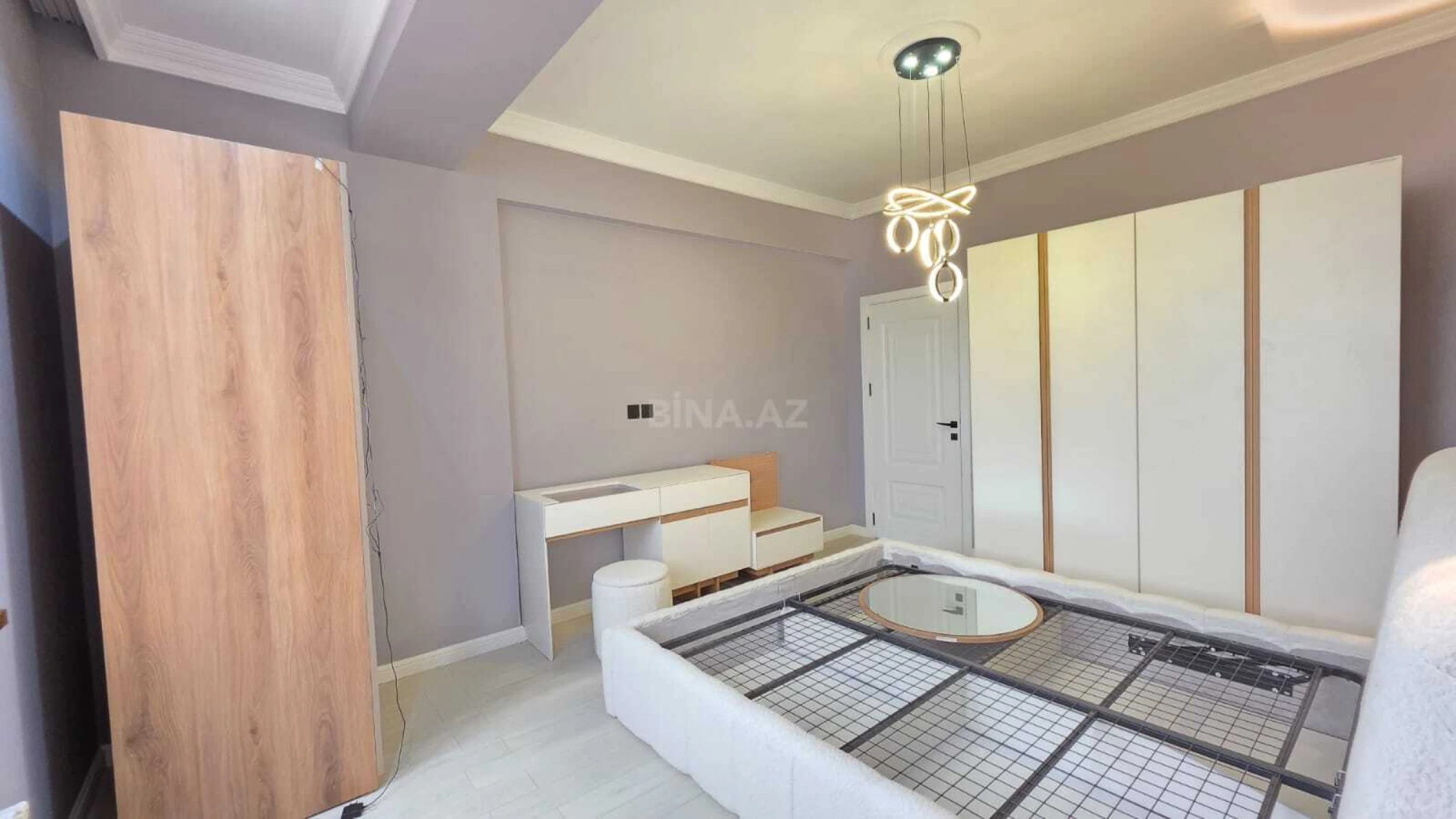 Satılır 3 otaqlı mənzil 100 m²