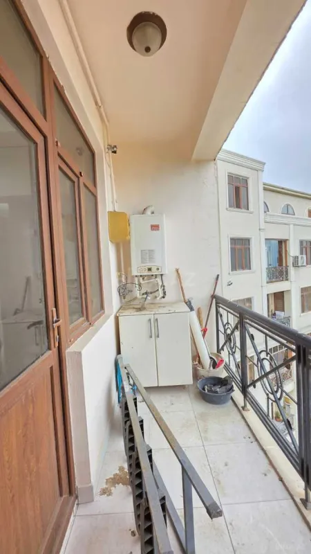 Satılır 3 otaqlı mənzil 100 m²