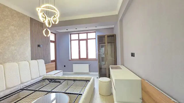 Satılır 3 otaqlı mənzil 100 m²