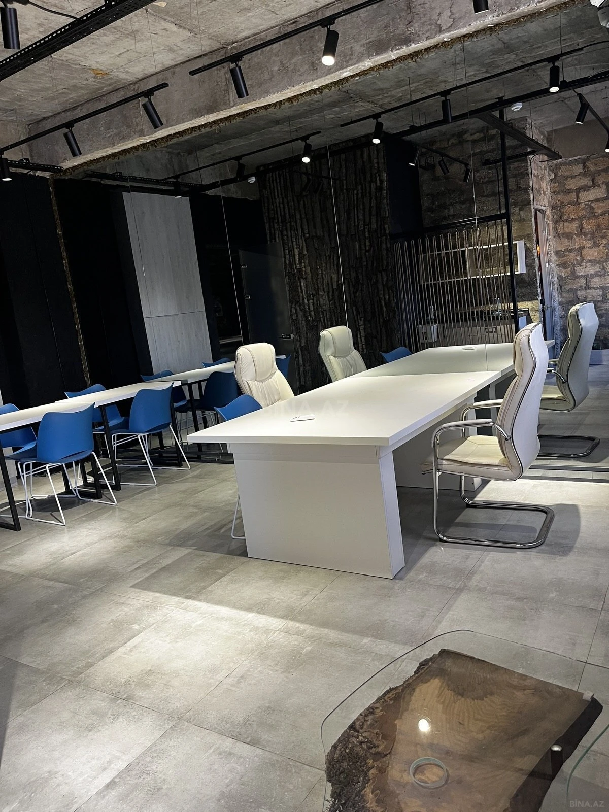 Kirayə verilir 1 otaqlı ofis 35 m²