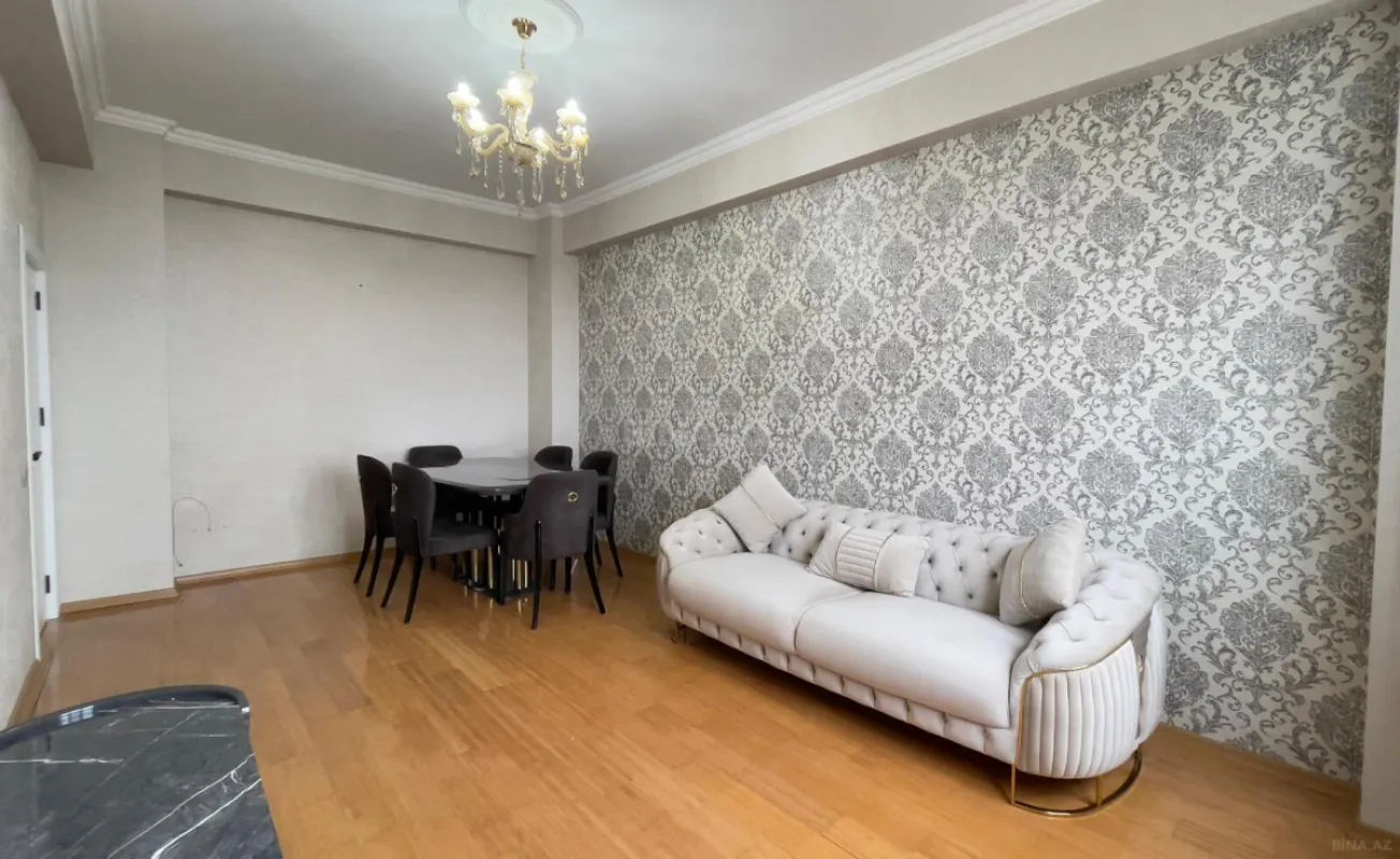 Kirayə verilir 2 otaqlı mənzil 60 m²