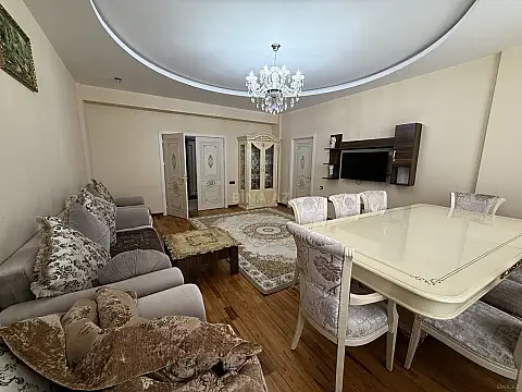 Kirayə verilir 2 otaqlı mənzil 90 m² — Bakı, Nəsimi 2 otaq 90.00 m²