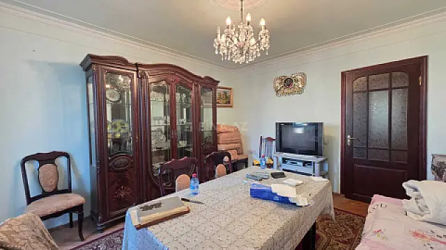 Satılır 3 otaqlı mənzil 80 m² — Bakı 3 otaq 80.00 m²