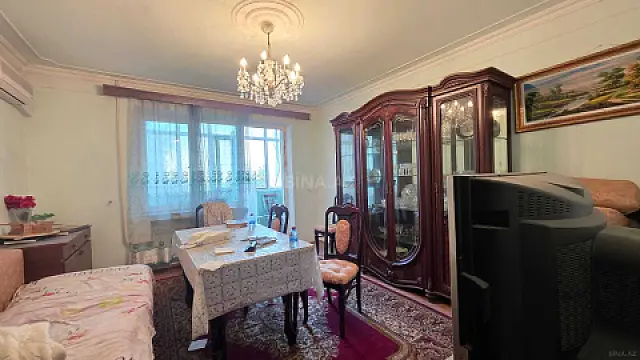 Satılır 3 otaqlı mənzil 80 m²
