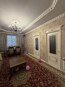 Satılır 6 otaqlı həyət evi 140 m²
