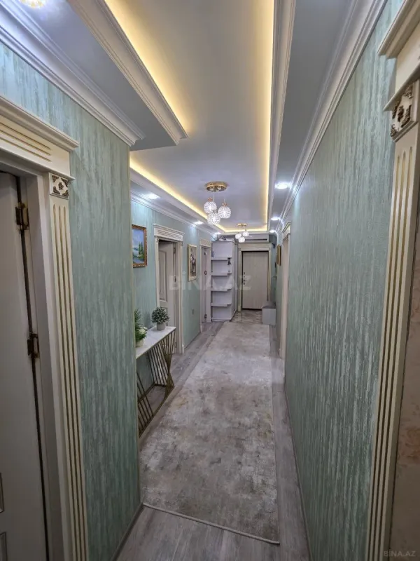 Satılır 4 otaqlı mənzil 110 m²