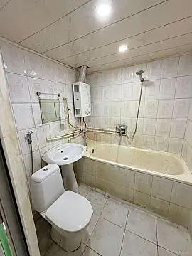 Satılır 1 otaqlı mənzil 37 m²