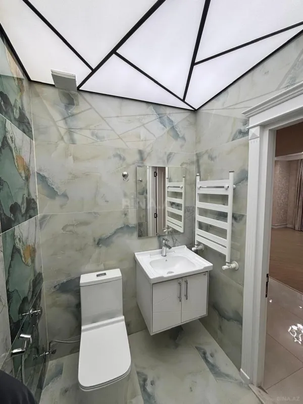 Satılır 2 otaqlı mənzil 69 m²