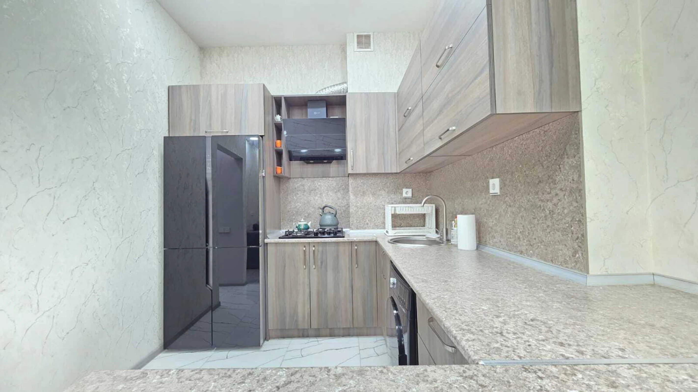 Satılır 2 otaqlı mənzil 60 m²