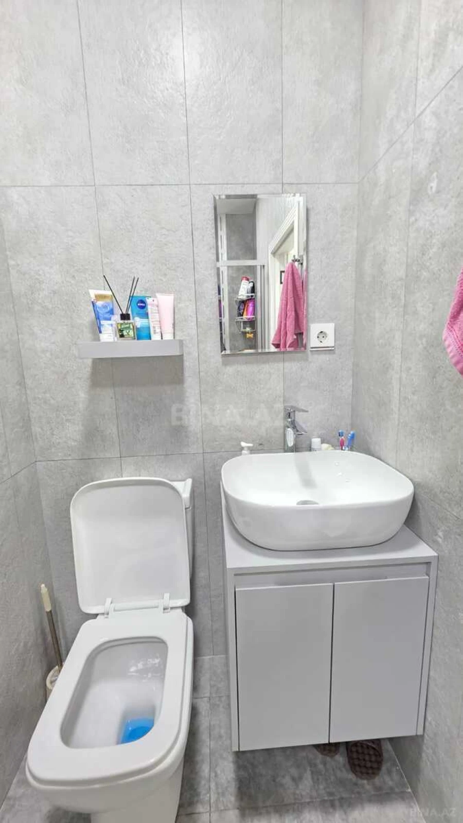 Satılır 2 otaqlı mənzil 60 m²