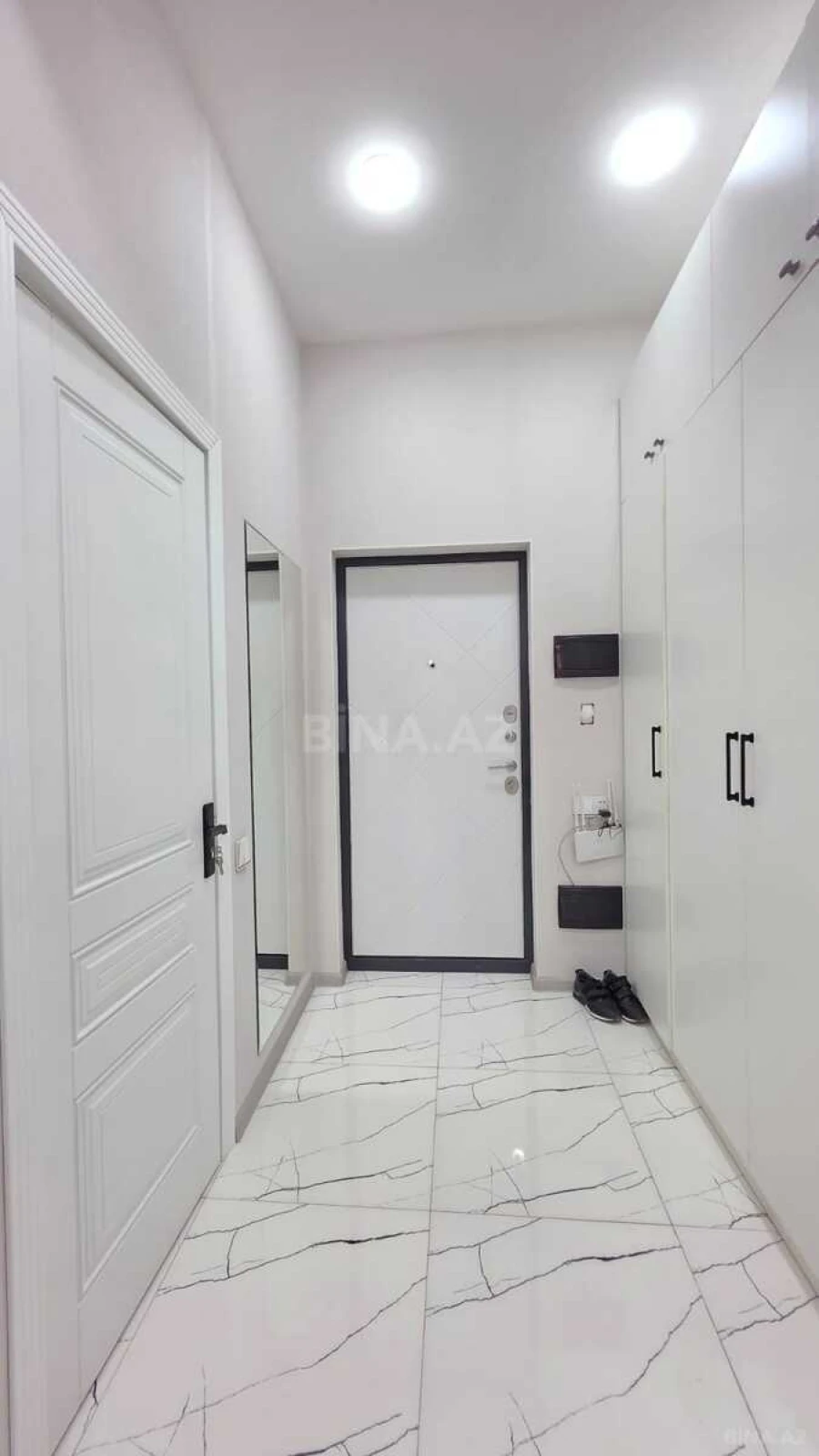 Satılır 2 otaqlı mənzil 60 m²