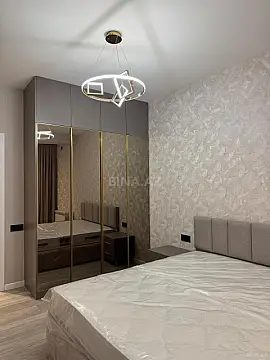 Satılır 2 otaqlı mənzil 92 m²