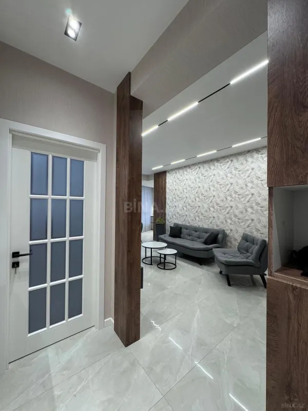 Satılır 2 otaqlı mənzil 92 m²