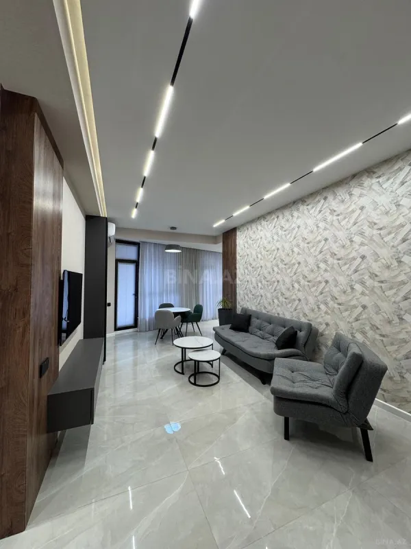 Satılır 2 otaqlı mənzil 92 m²