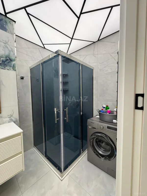 Satılır 2 otaqlı mənzil 92 m²