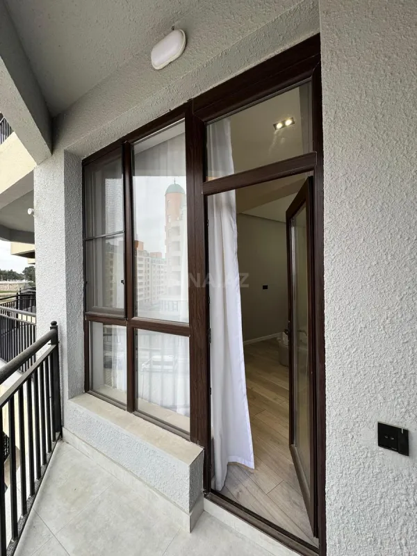 Satılır 2 otaqlı mənzil 92 m²