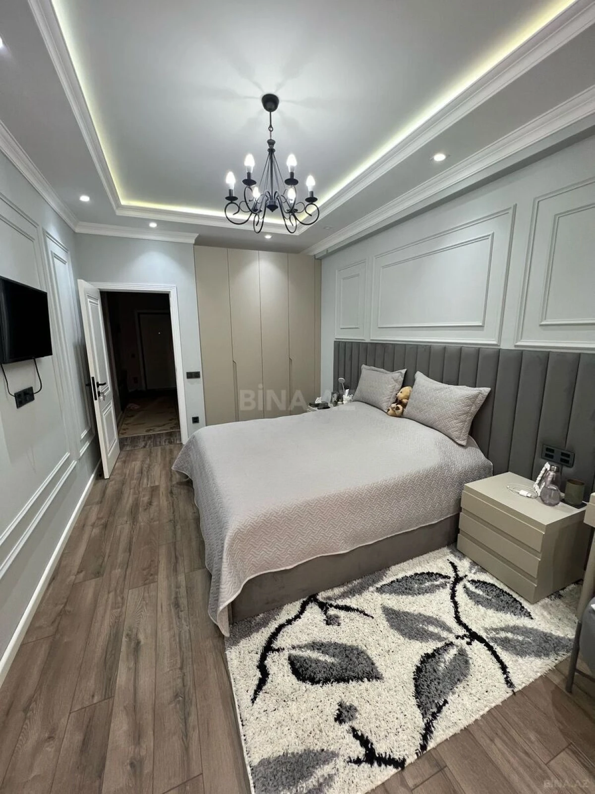 Satılır 2 otaqlı mənzil 78 m²