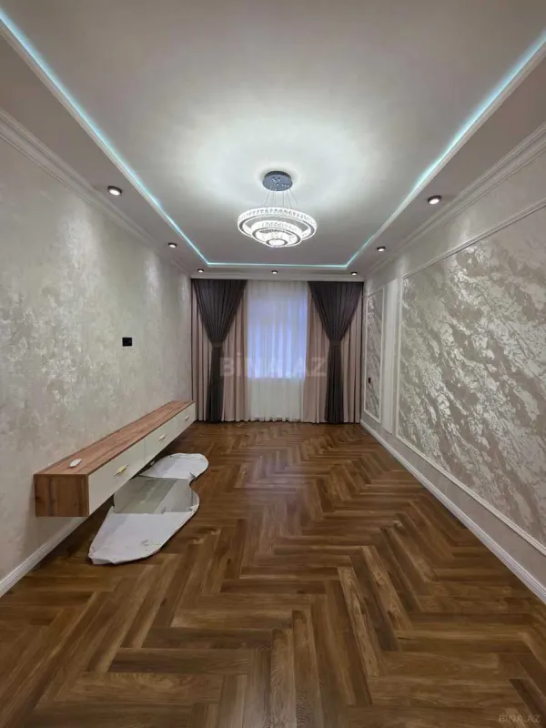 Satılır 3 otaqlı mənzil 80 m²