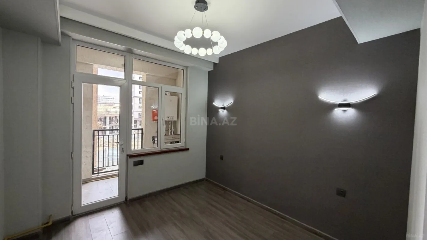 Satılır 2 otaqlı mənzil 57 m²