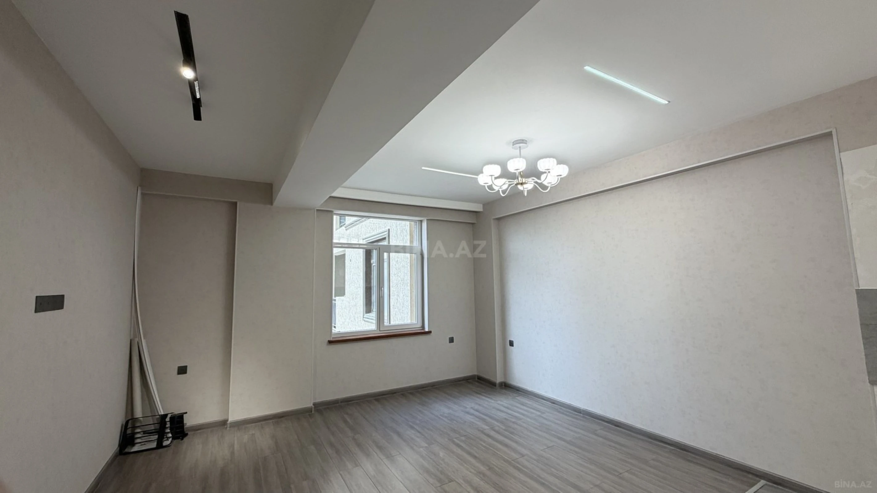 Satılır 2 otaqlı mənzil 57 m²