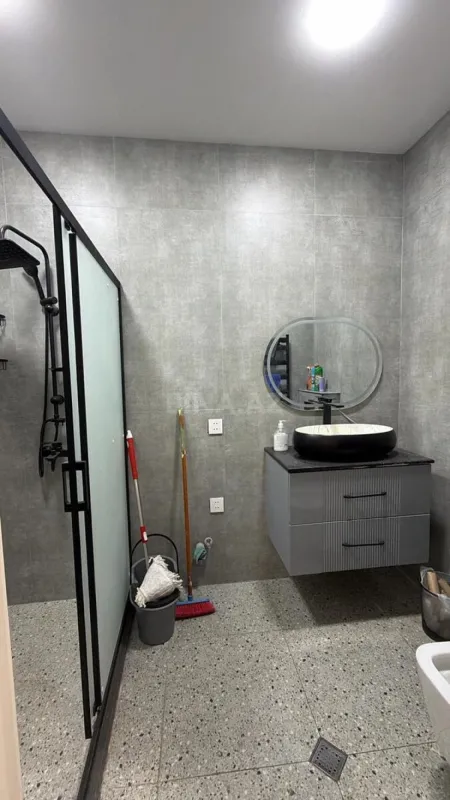 Satılır 3 otaqlı mənzil 110 m²