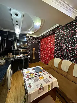 Satılır 2 otaqlı mənzil 75 m²