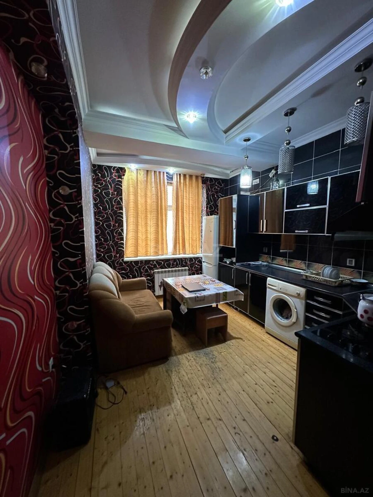 Satılır 2 otaqlı mənzil 75 m²