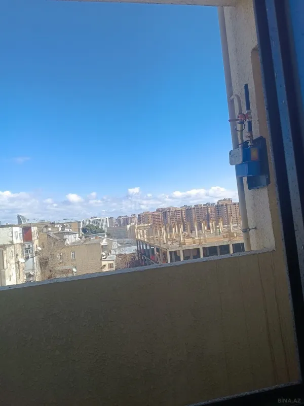 Satılır 3 otaqlı mənzil 164 m²