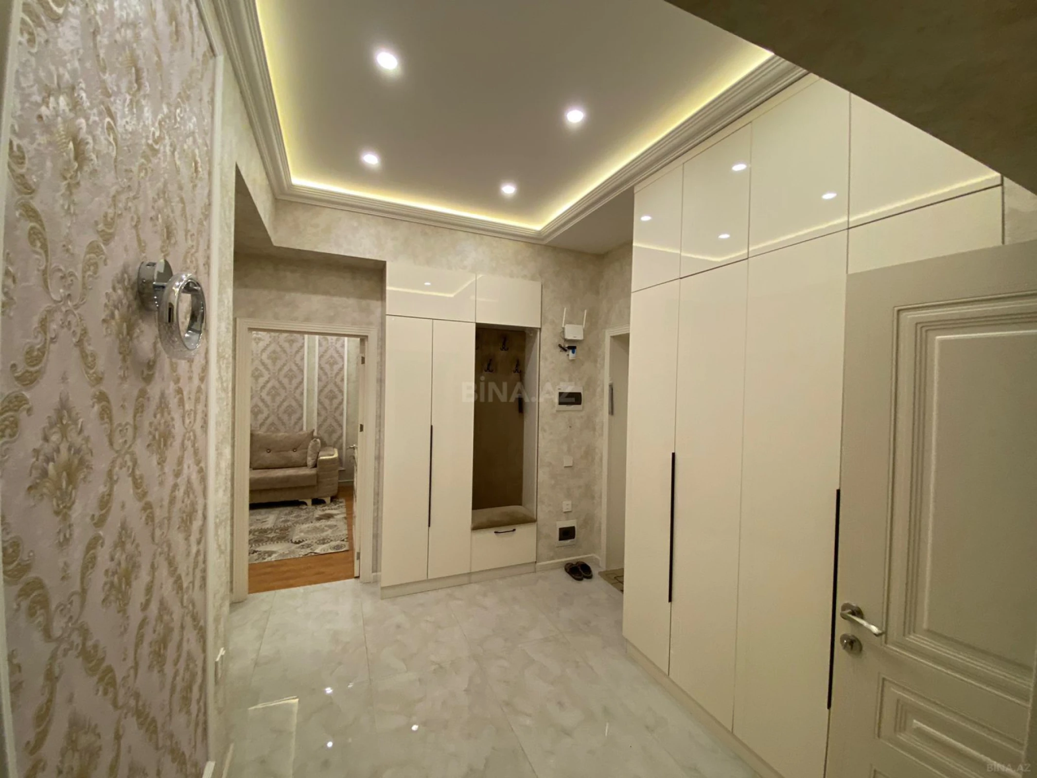 Kirayə verilir 3 otaqlı mənzil 90 m²