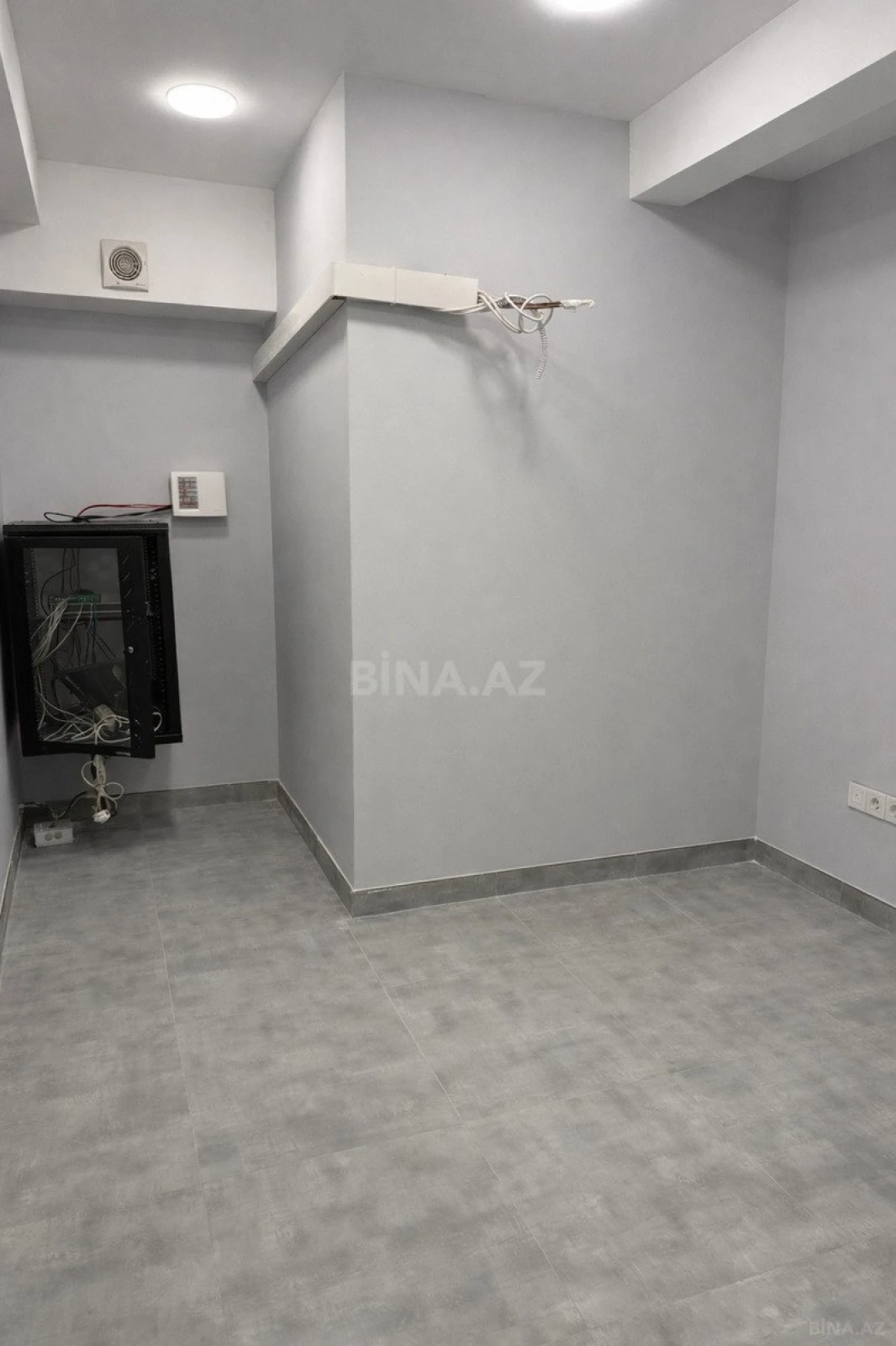 Kirayə verilir 5 otaqlı ofis 200 m²