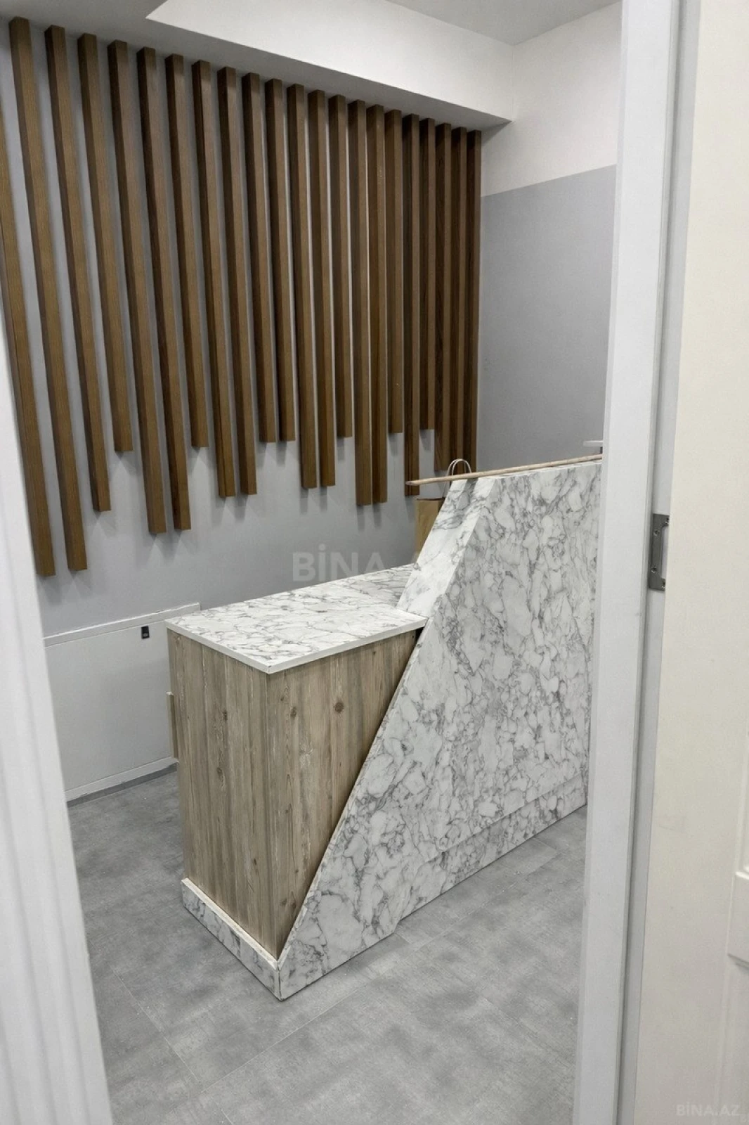 Kirayə verilir 5 otaqlı ofis 200 m²