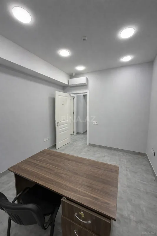 Kirayə verilir 5 otaqlı ofis 200 m²