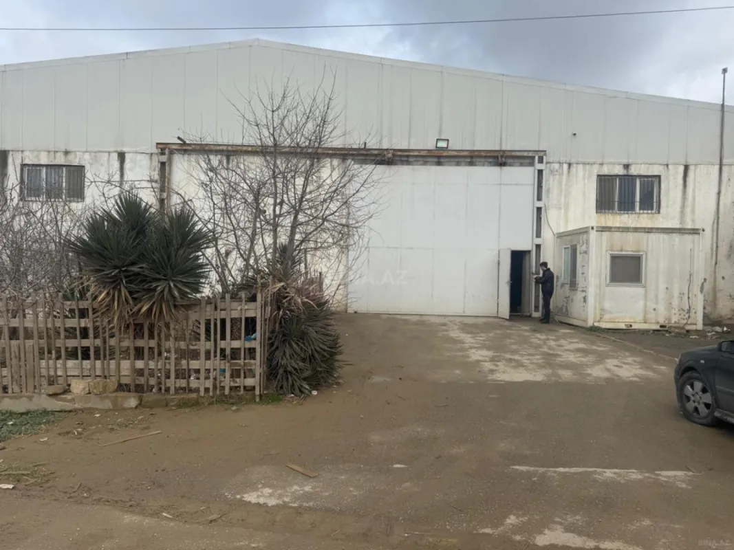 Kirayə verilir obyekt 3000 m²