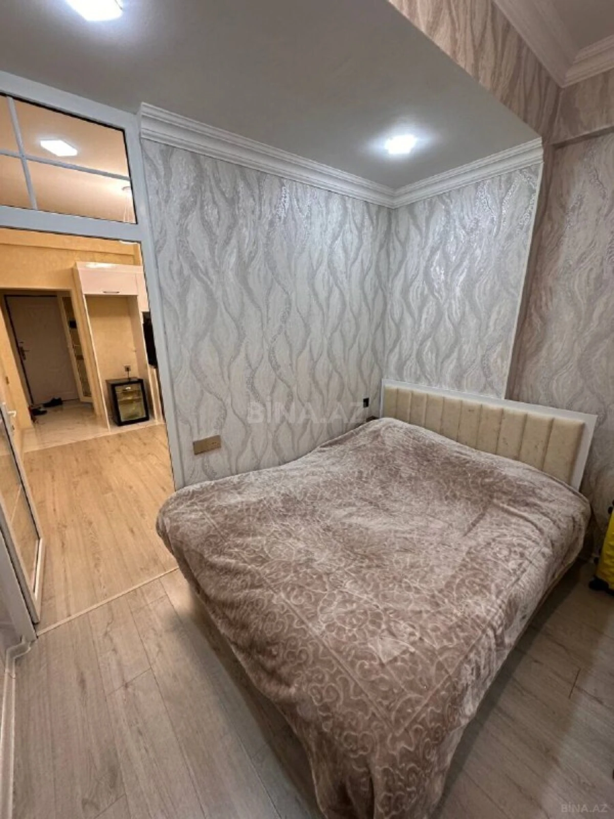 Satılır 2 otaqlı mənzil 30 m²