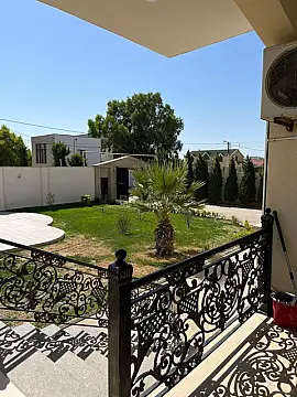 Kirayə verilir 6 otaqlı həyət evi 300 m² — Bakı, Şüvəlan 6 otaq 300.00 m²