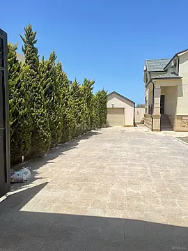 Kirayə verilir 6 otaqlı həyət evi 300 m²